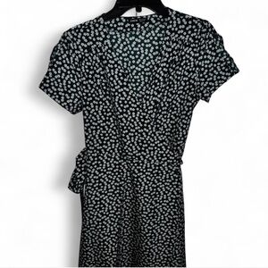 SHEIN Green Dress with White Floral Pattern